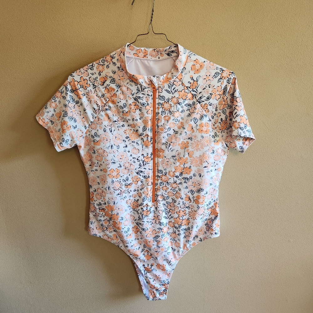 🍄🍄 Floral Zip-Up Bodysuit sz xl